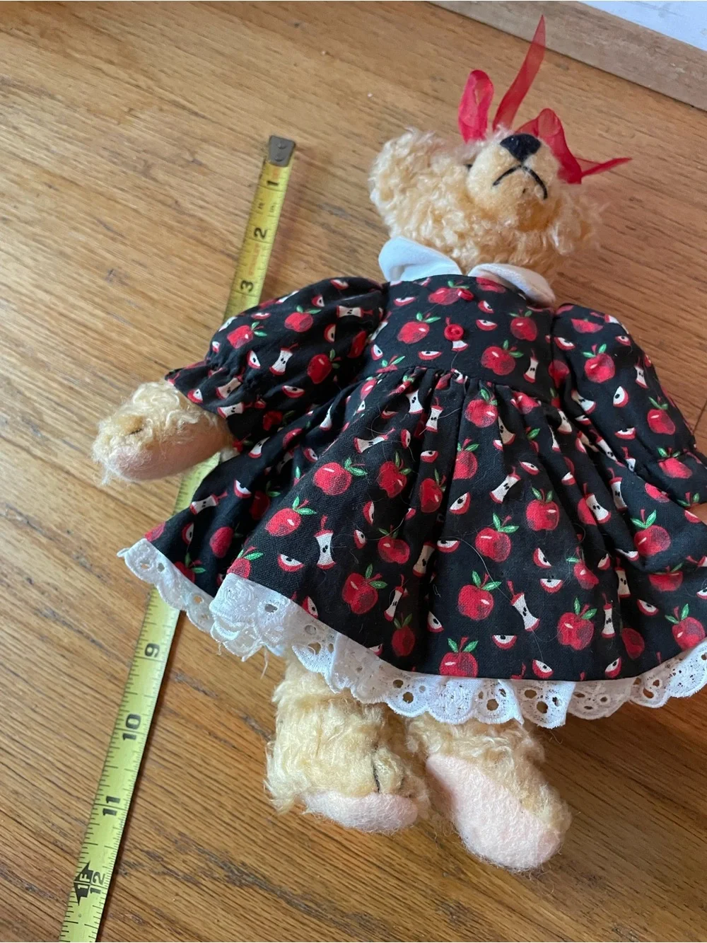 Gallery Teddies 1995 “Addie In September” School Days Bear 10” - No Accessories